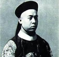 有传闻说小偷进和珅家库房，却一分钱不拿就走了，是什么原因？