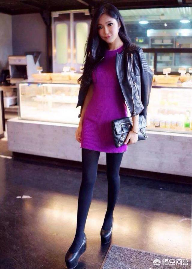 同样都是NBA美女记者<strong>潘霄燕</strong>，周玲安和张曼源，你更喜欢哪一个？为什么？