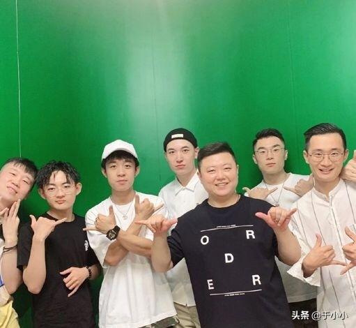 郭德纲在《笑傲江湖》收的徒弟张金堡现在怎样了<strong>张文美</strong>？