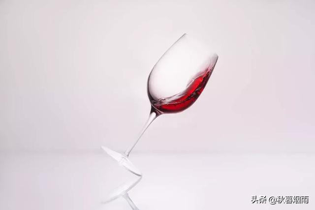 对联中“仄”和“平"的区别是什么<strong>骥洋</strong>？