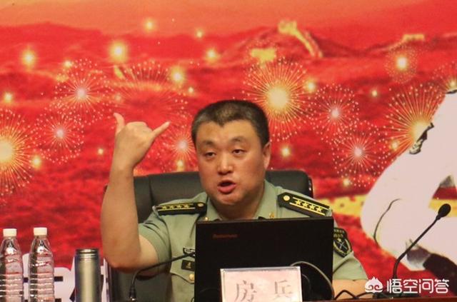 国内的几个军事评论员<strong>张光弼</strong>，哪位专业知识更强？