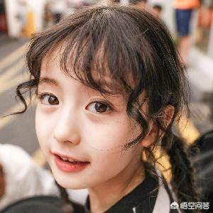 如何看待王思聪关注抖音九岁网红小女神<strong>胡佳欣</strong>？