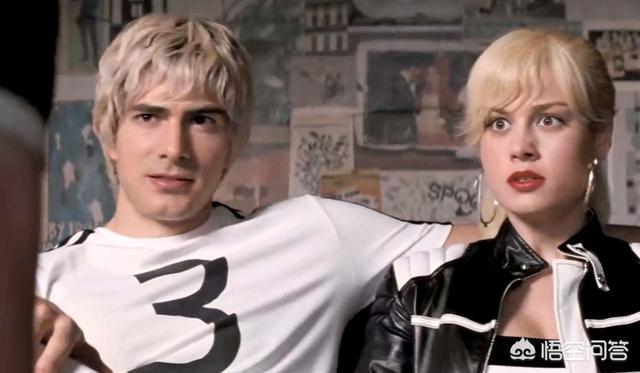 漫威惊奇队长为什么被称为“惊奇大妈”<strong>惊奇公司</strong>？你怎么看？