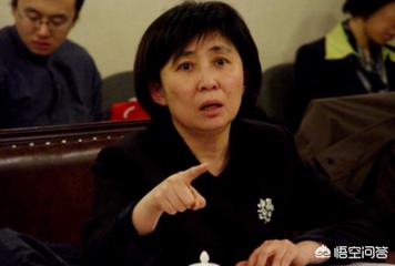 刘姝威对宝能“发难”<strong>钜盛华股份有限公司</strong>，发文让钜盛华清盘万科，万科市值当天蒸发了近244亿，这个举措合适吗？赚了600亿的姚振华会开心吗？