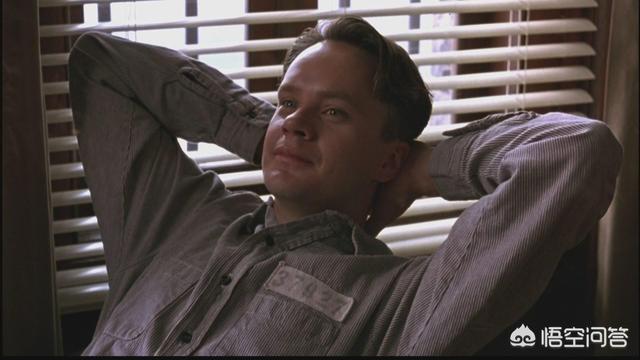 《肖申克的救赎》主演安迪逃跑的当晚<strong>张安迪</strong>，他是算准了会下雨打雷吗？怎么算的？