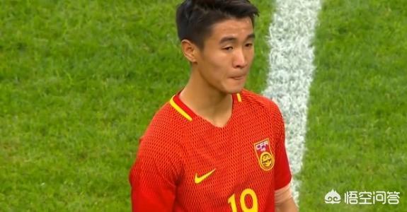 韦世豪被罚停赛1个月<strong>李伟业</strong>，对此事件你怎么看？