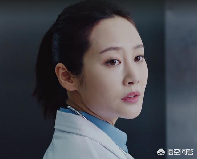 《空降利刃》乔梁和林俊娇到底是什么关系<strong>李瑶光</strong>?如何评价饰演乔梁乔栋的李岷城演技?