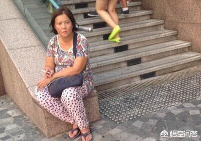 影坛大佬曾志伟人品到底如何<strong></p>
<p>成人品色堂</strong>？