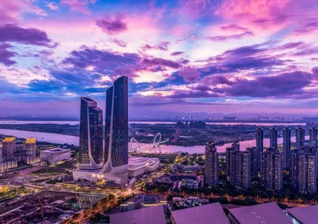 中建三局为什么这么偏执地爱建超高层<strong></p>
<p>中建六局三公司</strong>？