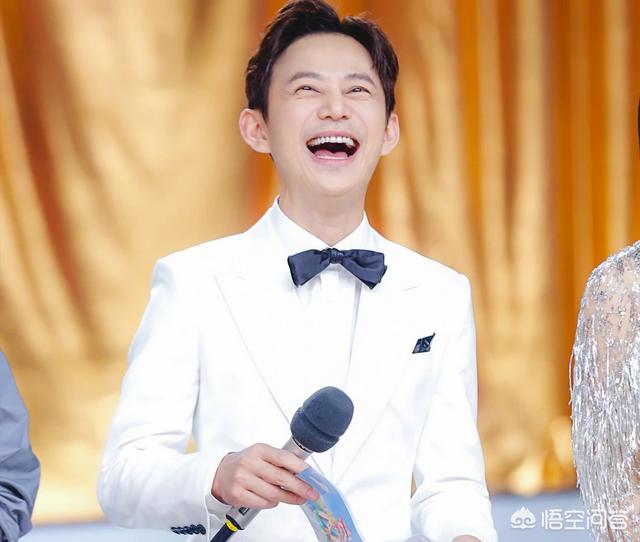 你认为中国最有魅力的六位主持人都是谁<strong></p>
<p>毕福</strong>？