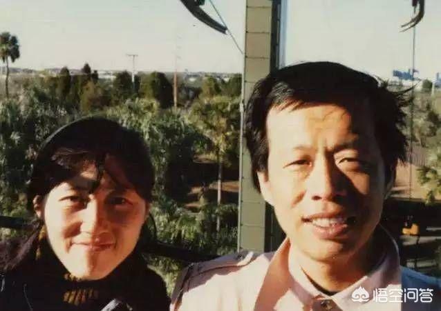 你怎么看王小波和李银河的爱情呢<strong></p>
<p>李小波</strong>？