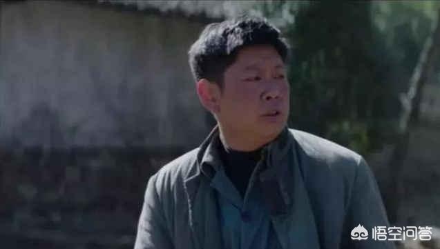 在小说《大江东去》中<strong></p>
<p>李小波</strong>，雷东宝出狱后，为什么要弃用雷士根？