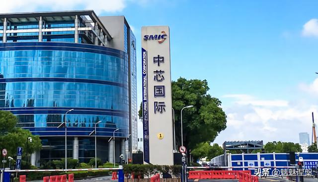 中国卫星能上天，导弹打全球，却被小小的芯片卡了脖子<strong></p>
<p>鲲鹏建设集团有限公司</strong>。为什么？