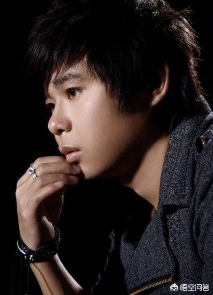 赣州的明星有哪些<strong></p>
<p>裴翠翠</strong>？