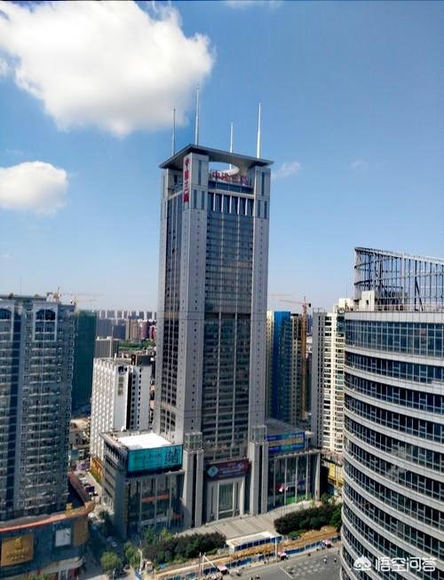 中建四局和中建三局选哪个好<strong></p>
<p>中建四局第六建筑工程有限公司</strong>？