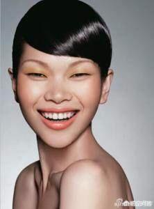 外国人眼中的东方美女<strong></p>
<p>东方宾利模特公司</strong>，为什么有些人就觉得很丑？