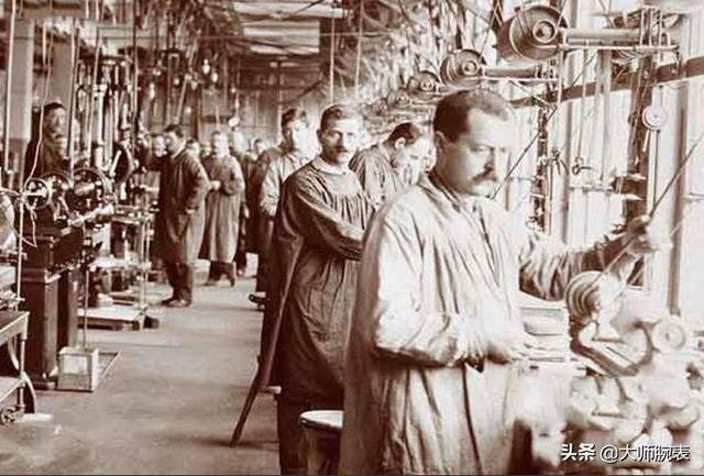 制表领域的半壁江山<strong></p>
<p>领域集团</strong>，斯沃琪集团到底有多牛？