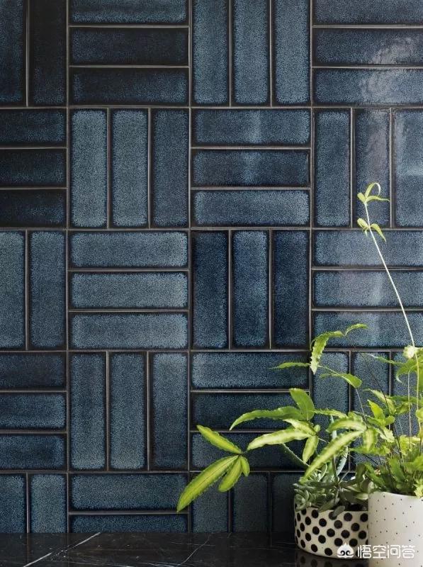 装修做美缝的时候<strong></p>
<p>百瑞美特殊材料公司</strong>，选用什么材料比较好？各有什么优缺点呢？