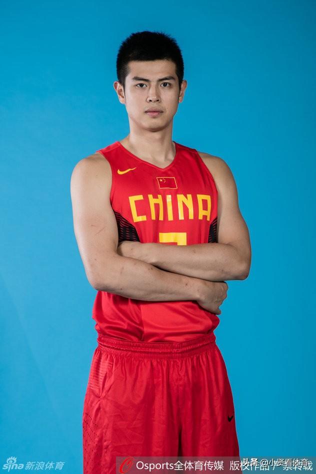 为何有人称中国男篮的方硕为“方超巨”？请用数据说话，他的表现到底如何？