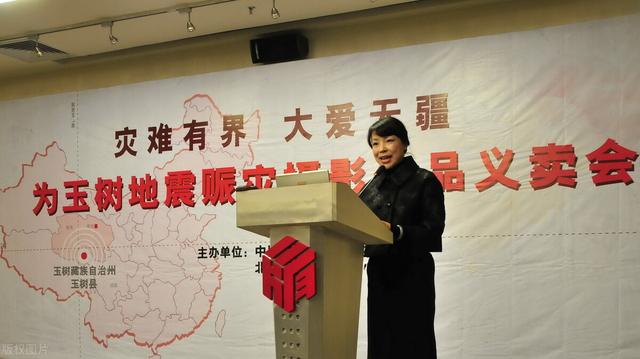 自媒体账号上的文章可让后代继承、自媒体账号能转让给下一代吗<strong></p>
<p>万合互娱</strong>？