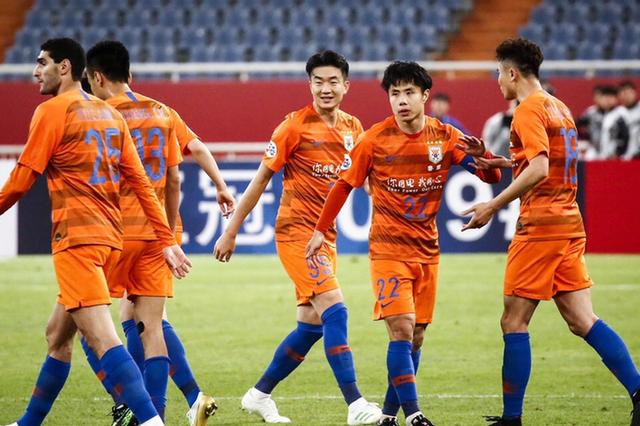 中超联赛各家俱乐部老板都是做什么买卖的<strong></p>
<p>天津泰达投资控股有限公司</strong>？谁最有钱？