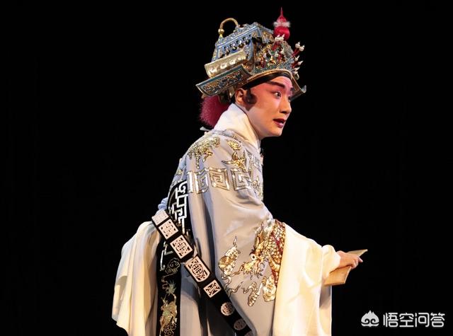 郭德纲的干儿子陶阳靠唱京剧能大红大紫吗<strong></p>
<p>赖霖枫</strong>？