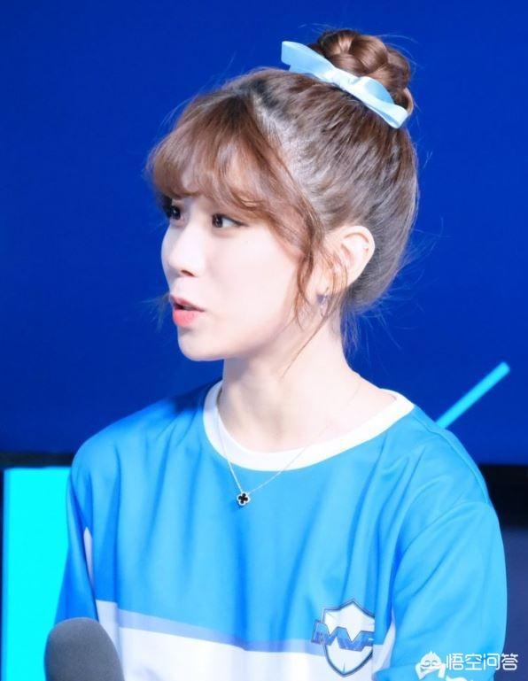 英雄联盟LCK赛区<strong></p>
<p>金宰贤</strong>，四位女主持人颜值对比，你觉得哪个更漂亮？