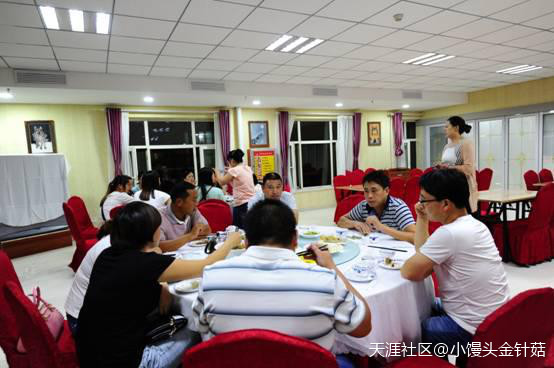 欧世蒙牛见证之旅 第一次让我对国产奶粉有了信心<strong></p>
<p>欧世蒙牛</strong>！