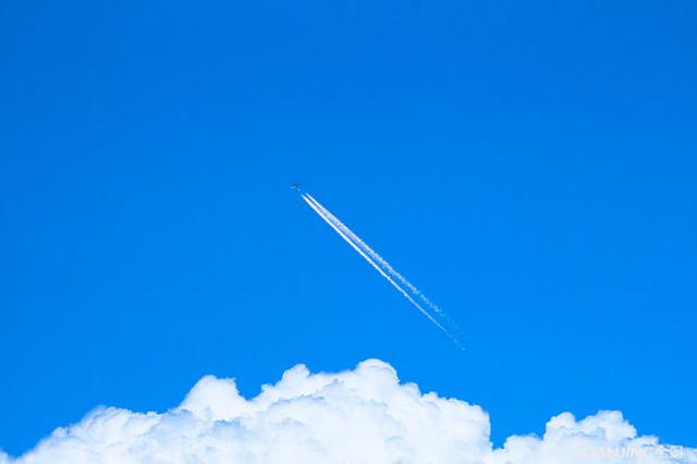 为什么飞机在后半夜就不能起飞了<strong></p>
<p>起飞网</strong>？