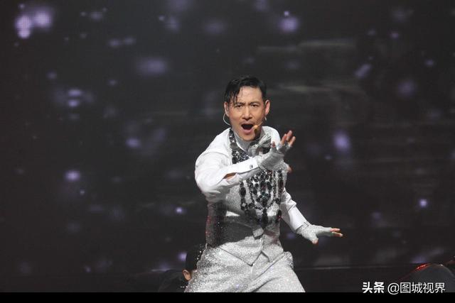 张学友和黎明哪个更能代表华语流行音乐的一个时代?为什么<strong></p>
<p>时代华语</strong>？