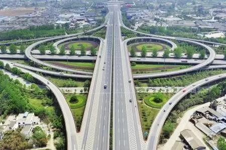 绵阳哪些地方在修高速<strong></p>
<p>绵遂高速</strong>？