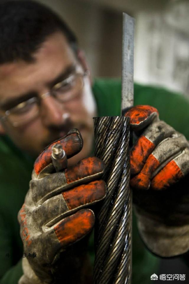 航母拦阻索钢丝绳和电梯用的钢丝绳一样吗<strong></p>
<p>索酷科技</strong>？