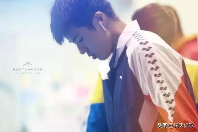 发现游泳队小鲜肉一枚，颜值不输宁泽涛，孙杨小师弟张翼祥<strong></p>
<p>李天昆</strong>。谁有他的资料和图片吗？