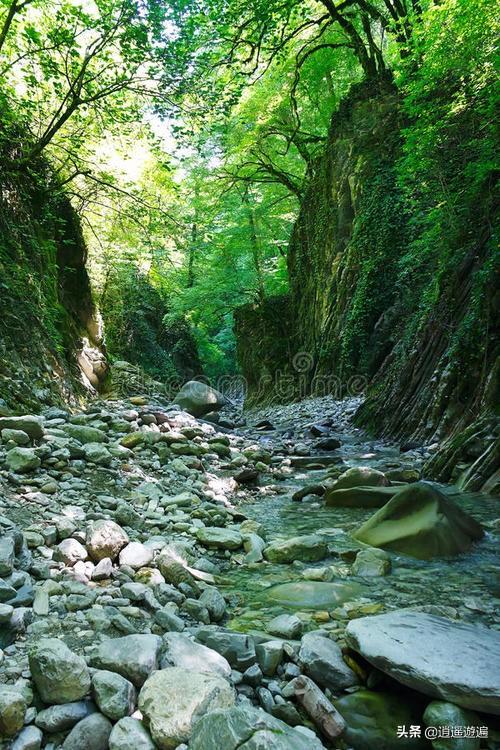 你见过最奇葩的村名<strong></p>
<p>宝坻双佳电脑</strong>，叫什么？