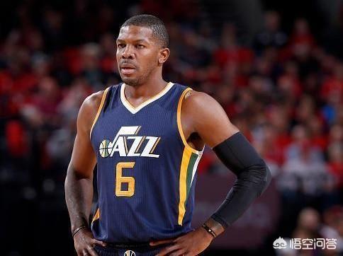 砍下33分的火箭新援乔约翰逊，鹰王坠落到火箭崛起，究竟发生了什么？