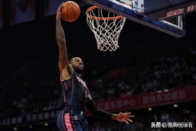 体育运动员在比赛中急需排泄或排遗会怎么办<strong></p>
<p>流翔</strong>？