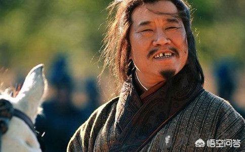 凤雏庞士元就这样为了使刘备师出有名死了，是不是太不值了？