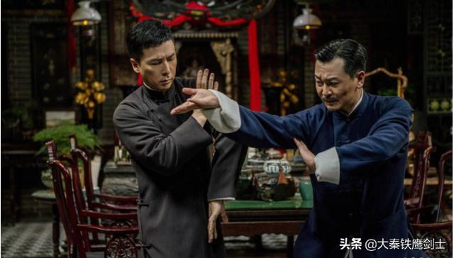 《叶问4：完结篇》万宗华有那么差吗？和叶问打平手<strong></p>
<p>宗欣</strong>，最后为何被打残？