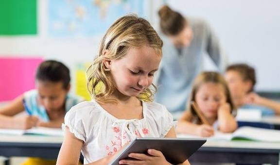 到底什么样的教育才是快乐教育<strong></p>
<p>北京育才苑教育</strong>？