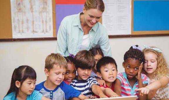 到底什么样的教育才是快乐教育<strong></p>
<p>北京育才苑教育</strong>？