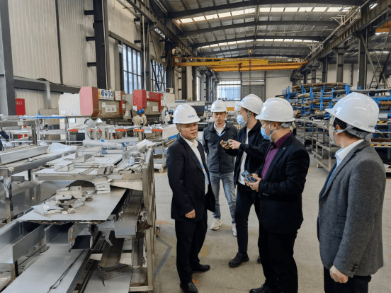 遂宁发展资产管理有限公司、遂发美天科技有限公司莅临明槊科技考察交流