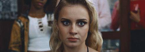 天了噜！年度重磅B级片果然带劲