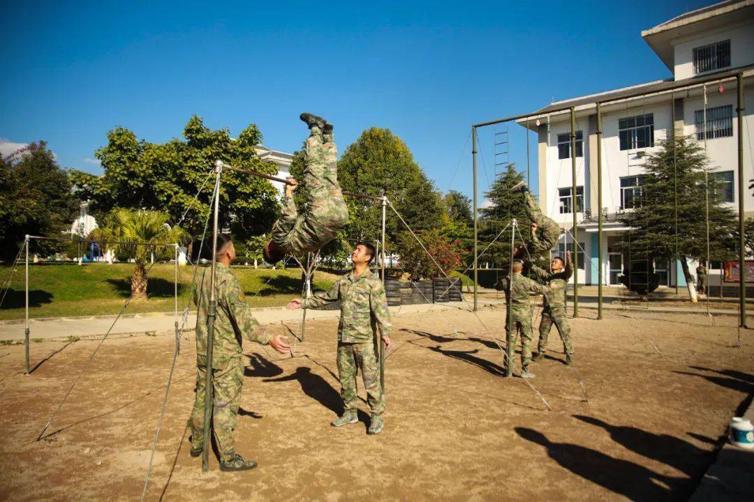 来吧！战吧！向着年终考核冲击啊