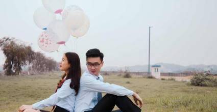 结婚爸妈只陪送一个抱枕，婆婆怒把抱枕撕烂，撕烂后我声泪俱下