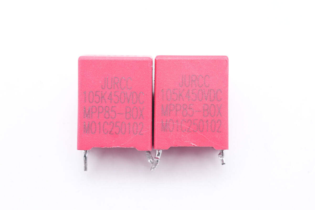 拆解报告:MOMAX摩米士140W 2C1A氮化镓充电器UM27