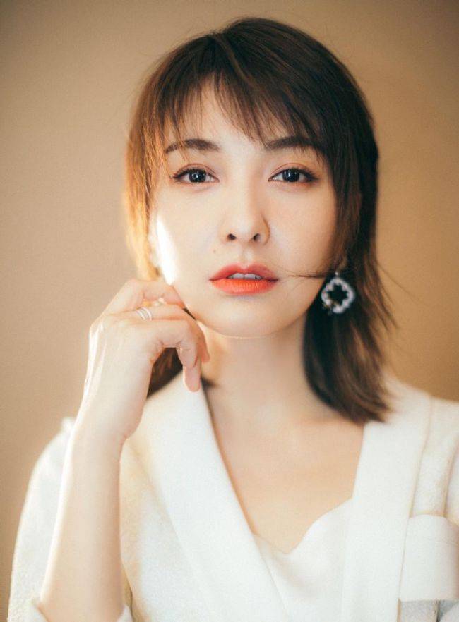 大跌眼镜！快乐大本营何炅收礼成风，杜海涛吴昕卖掉了粉丝礼物！