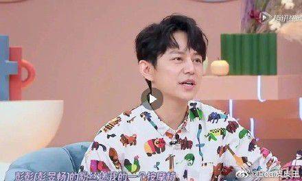 大跌眼镜！快乐大本营何炅收礼成风，杜海涛吴昕卖掉了粉丝礼物！