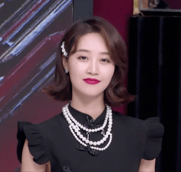 怎么一夜之间，刘亦菲头像刷屏半个朋友圈