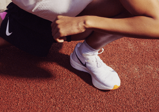 耐克竞速跑鞋推出全新一代：有哪些改变？