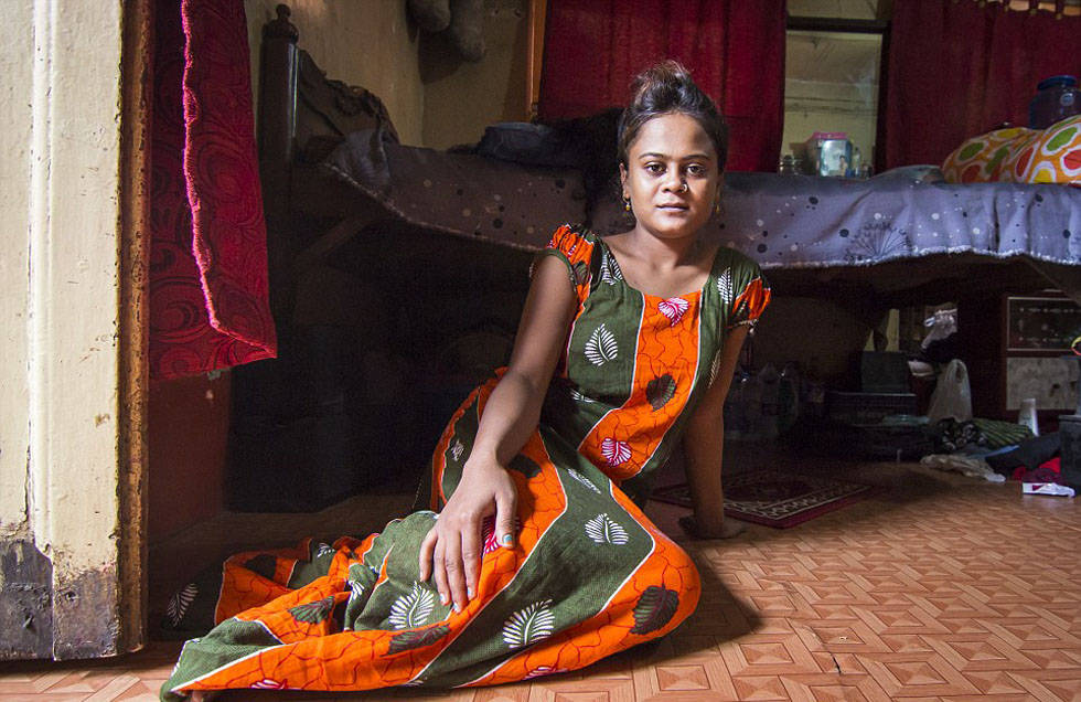 揭秘印度“圣女”真实生活：十几岁就沦为高级僧妓，最终孤独终老